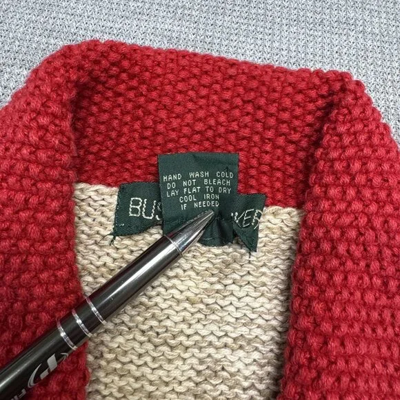 Vtg Bushwacker Womens Small Patchwork Holiday Sweater Vest Red Beige Button Knit - Picture 15 of 15